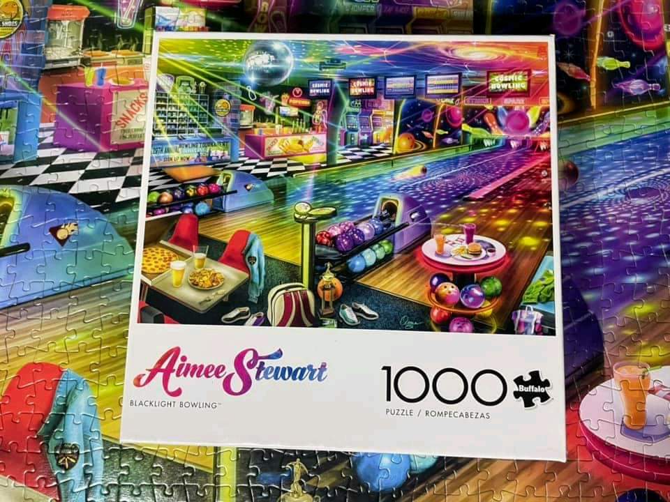 Solve puzzle within a puzzle jigsaw puzzle online with 88 pieces