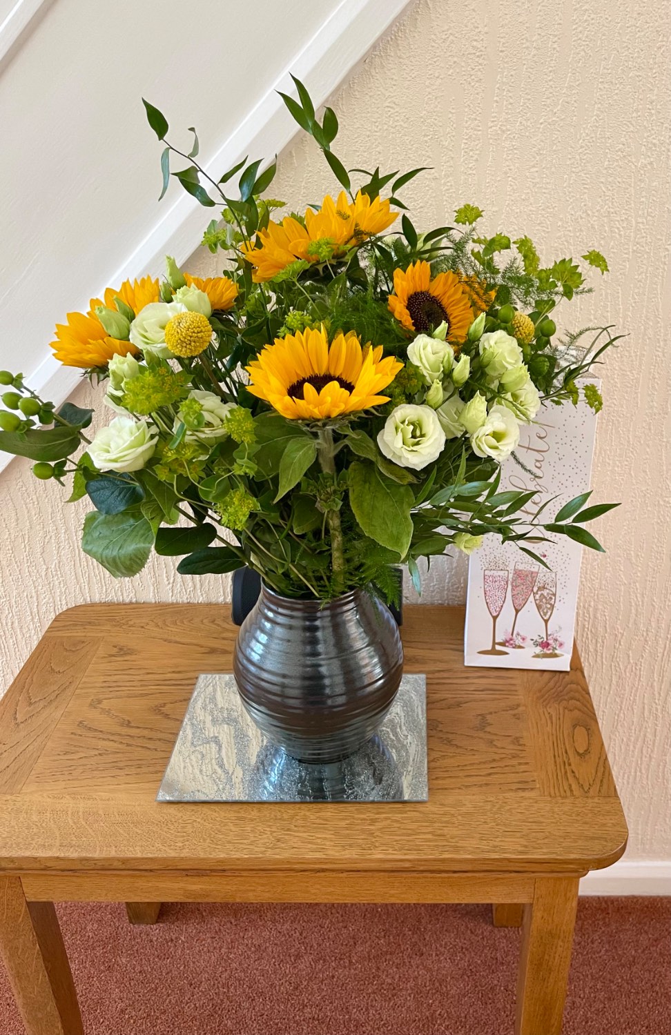 Solve Sunflowers Jigsaw Puzzle Online With 176 Pieces