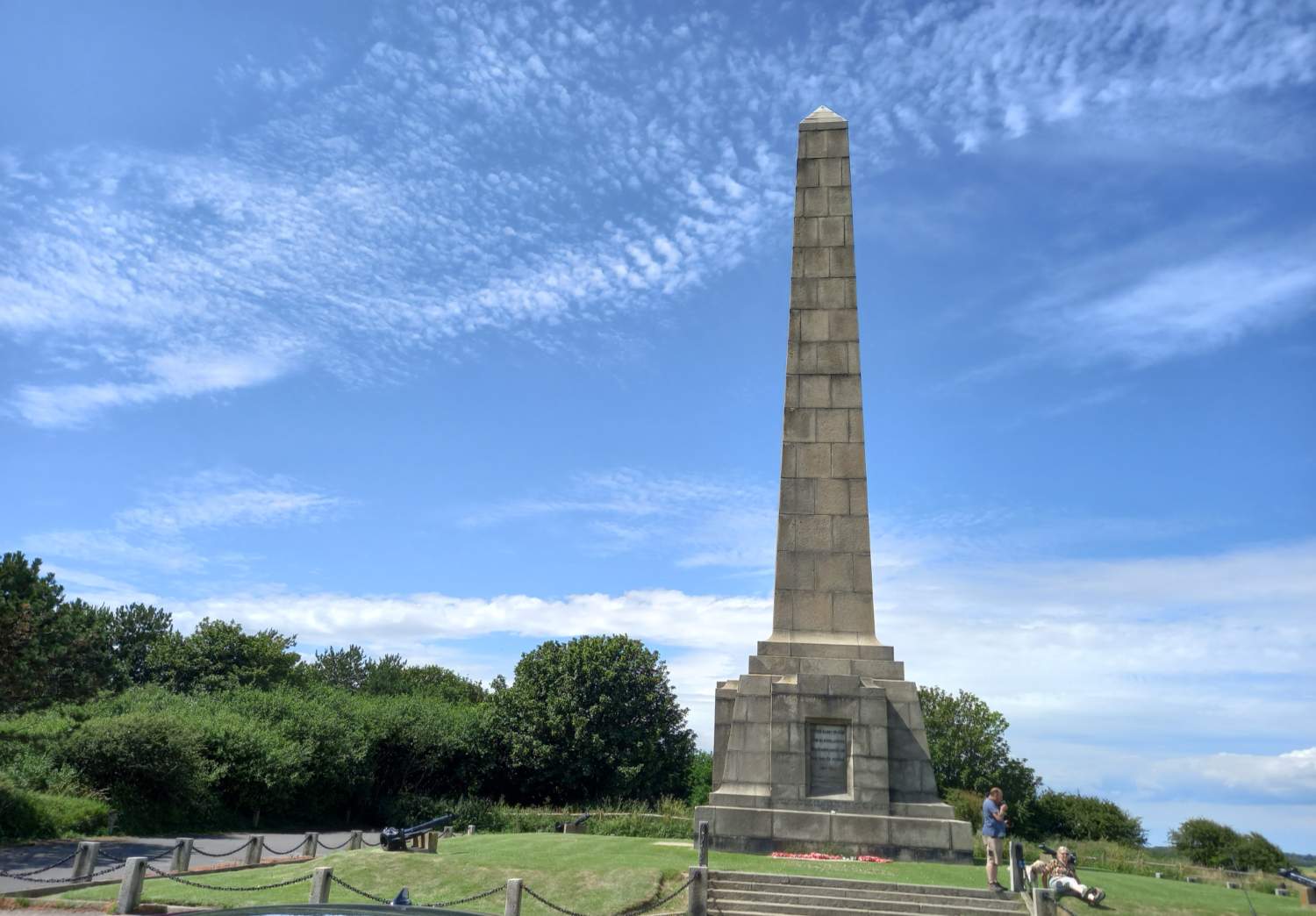 Solve Dover Patrol memorial St Margaret's at Cliffe jigsaw puzzle