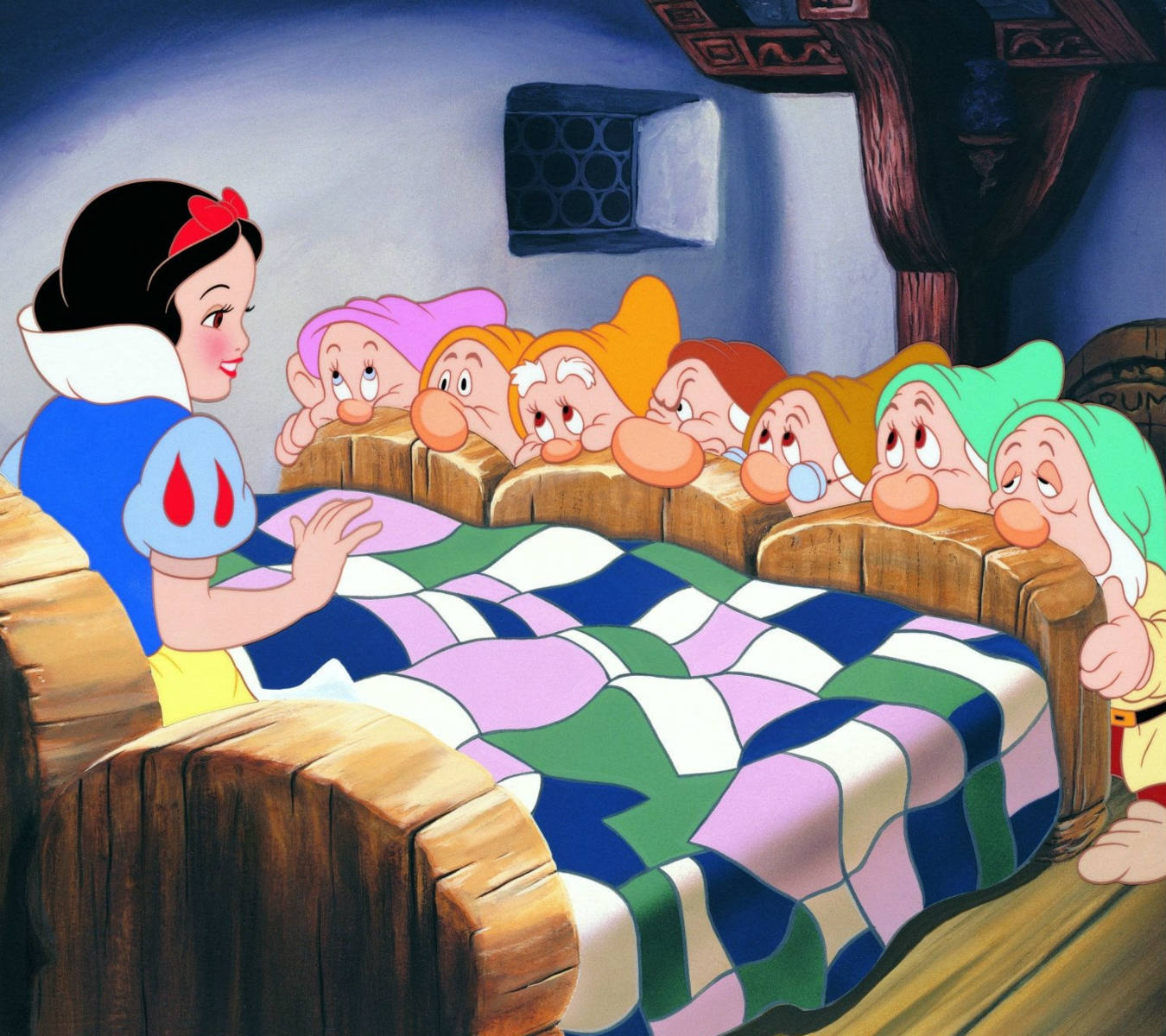 Solve Snow white jigsaw puzzle online with 460 pieces