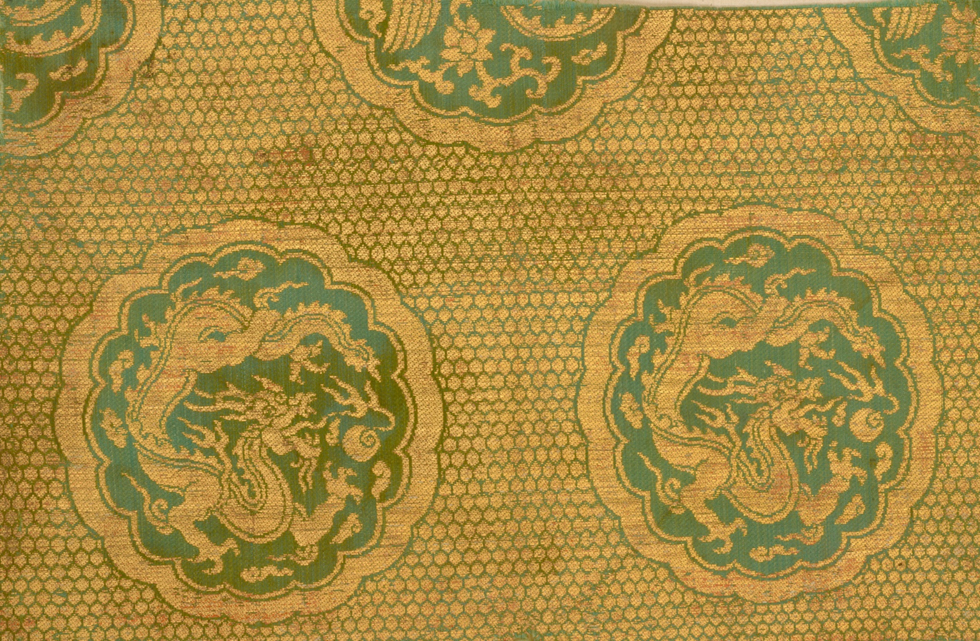 solve-textile-with-dragons-and-phoenixes-china-late-13th-14th-century