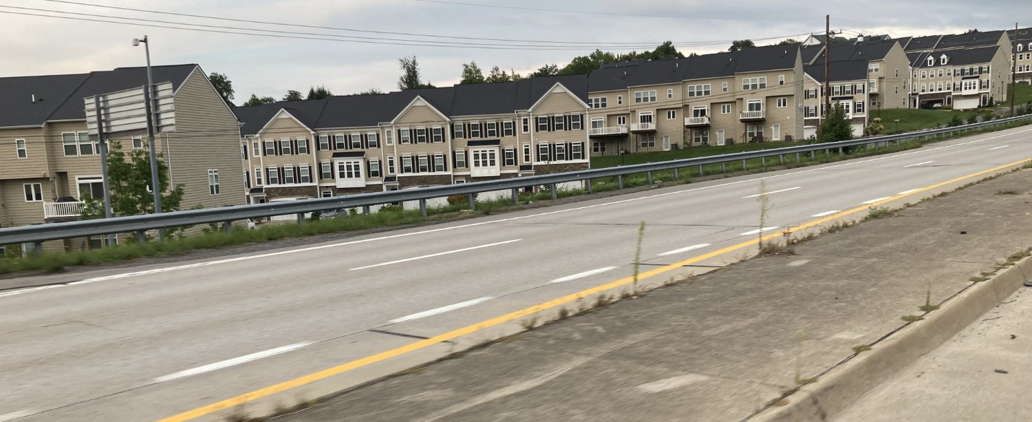 Solve Student Housing jigsaw puzzle online with 12 pieces