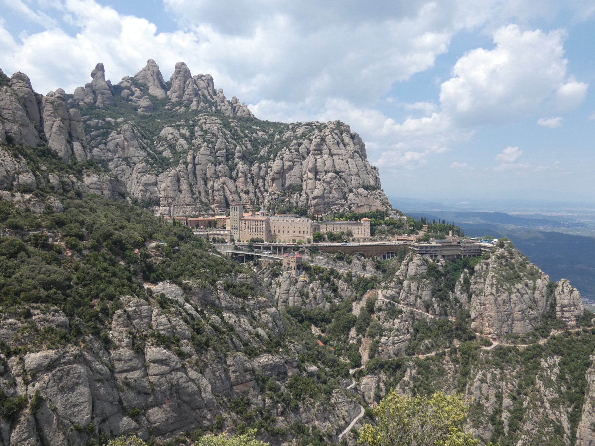 Jigsaw Puzzle 204 pieces Kloster Montserrat Jigidi Jigsaw Puzzle 204 pieces Kloster Montserrat Jigidi