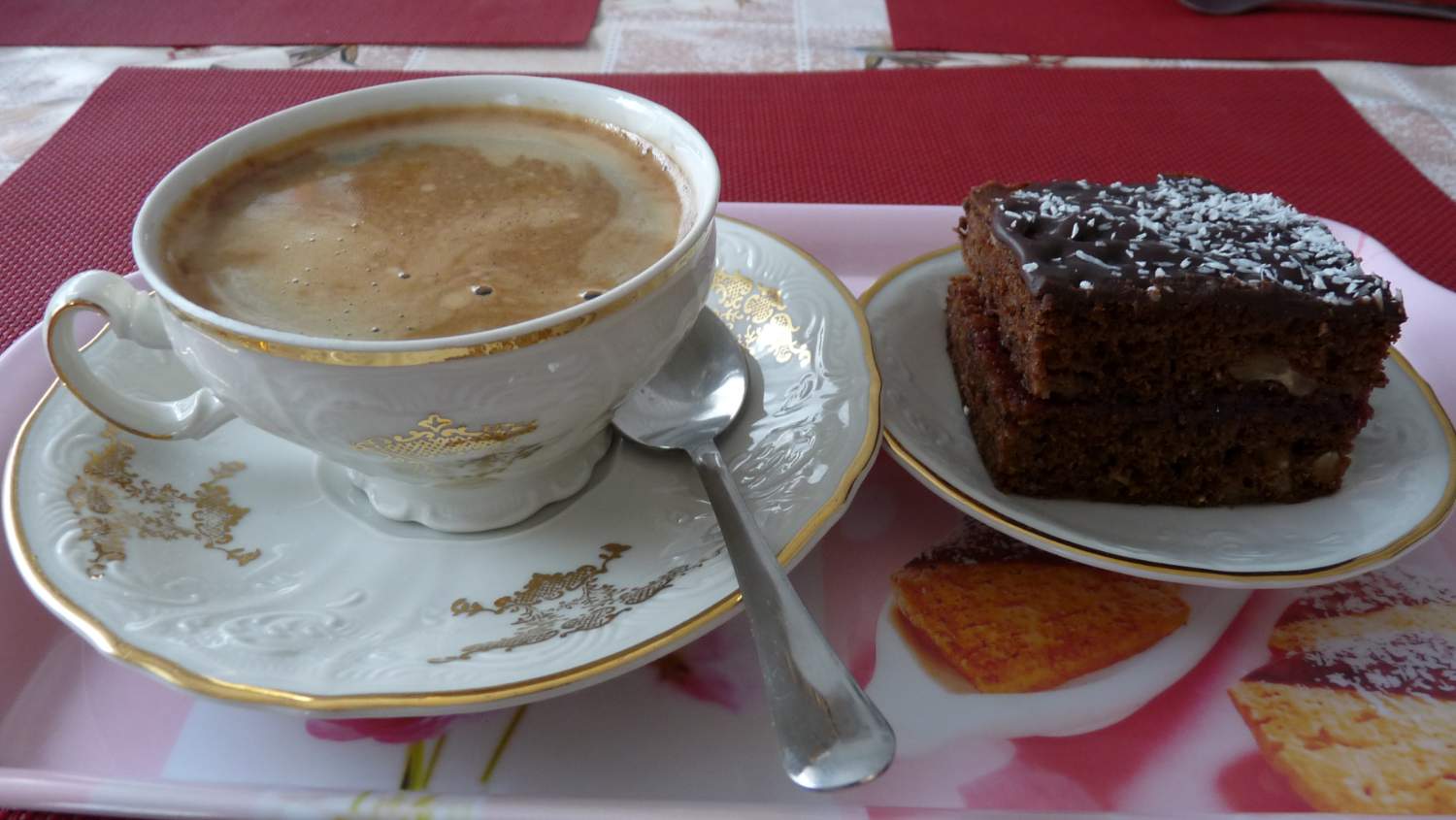 Solve Káva a perník Coffee and gingerbread /homemade/ jigsaw puzzle