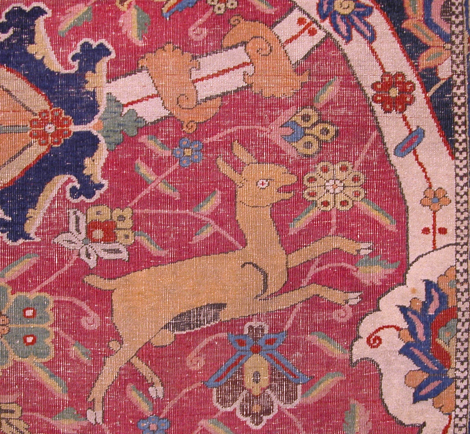 Solve Détail, Persian Carpet, Leaping Deer, ca. 16001650 jigsaw puzzle