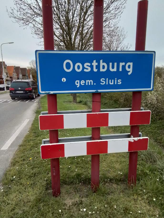 Solve Oostburg Zeeland Netherlands jigsaw puzzle online with 12 pieces